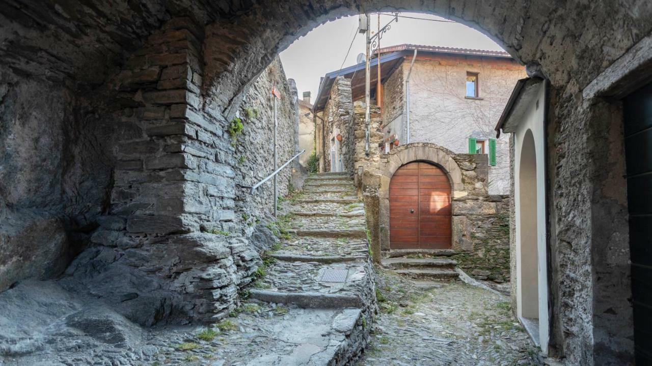 La Casa Della Cindy Villa Dervio Exterior photo